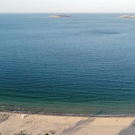 градина луксозен شقة تشيرنوموريتس