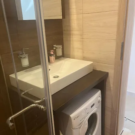 градина луксозен Apartman *