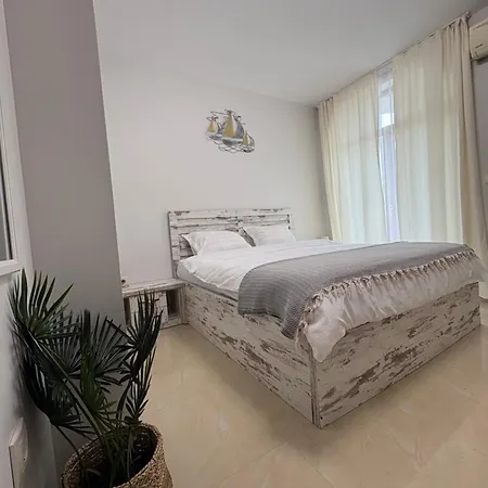 градина луксозен شقة تشيرنوموريتس