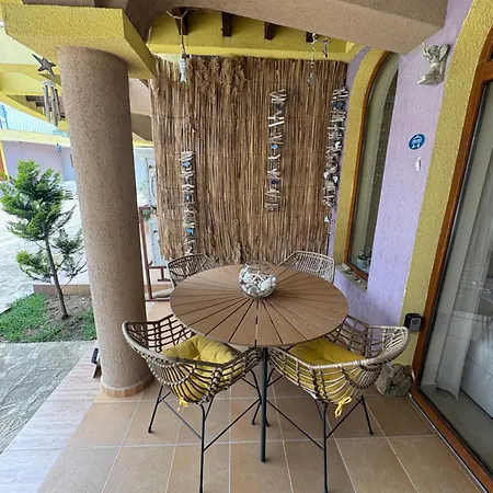 градина луксозен *