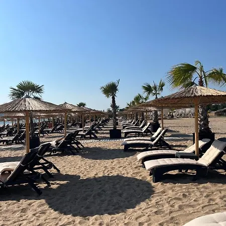 Διαμέρισμα градина луксозен *