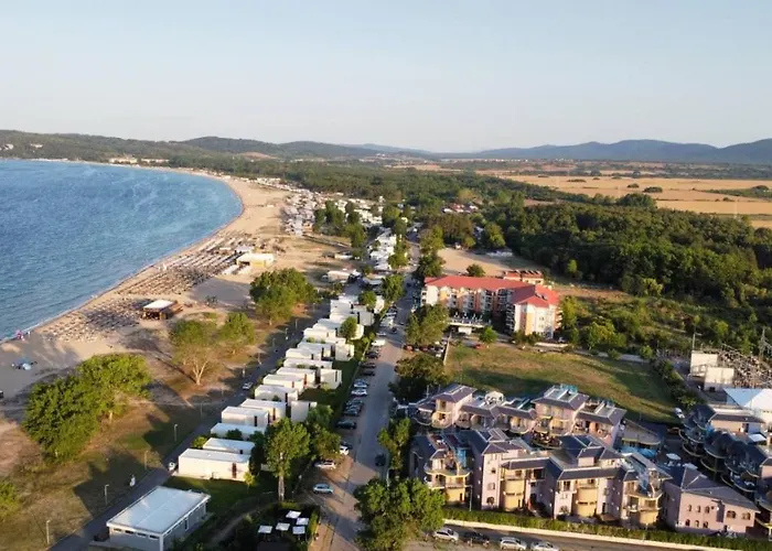 градина луксозен * Chernomorets