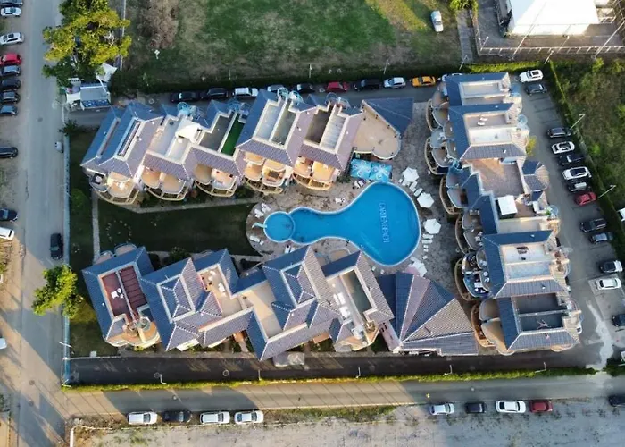 Lejlighed градина луксозен